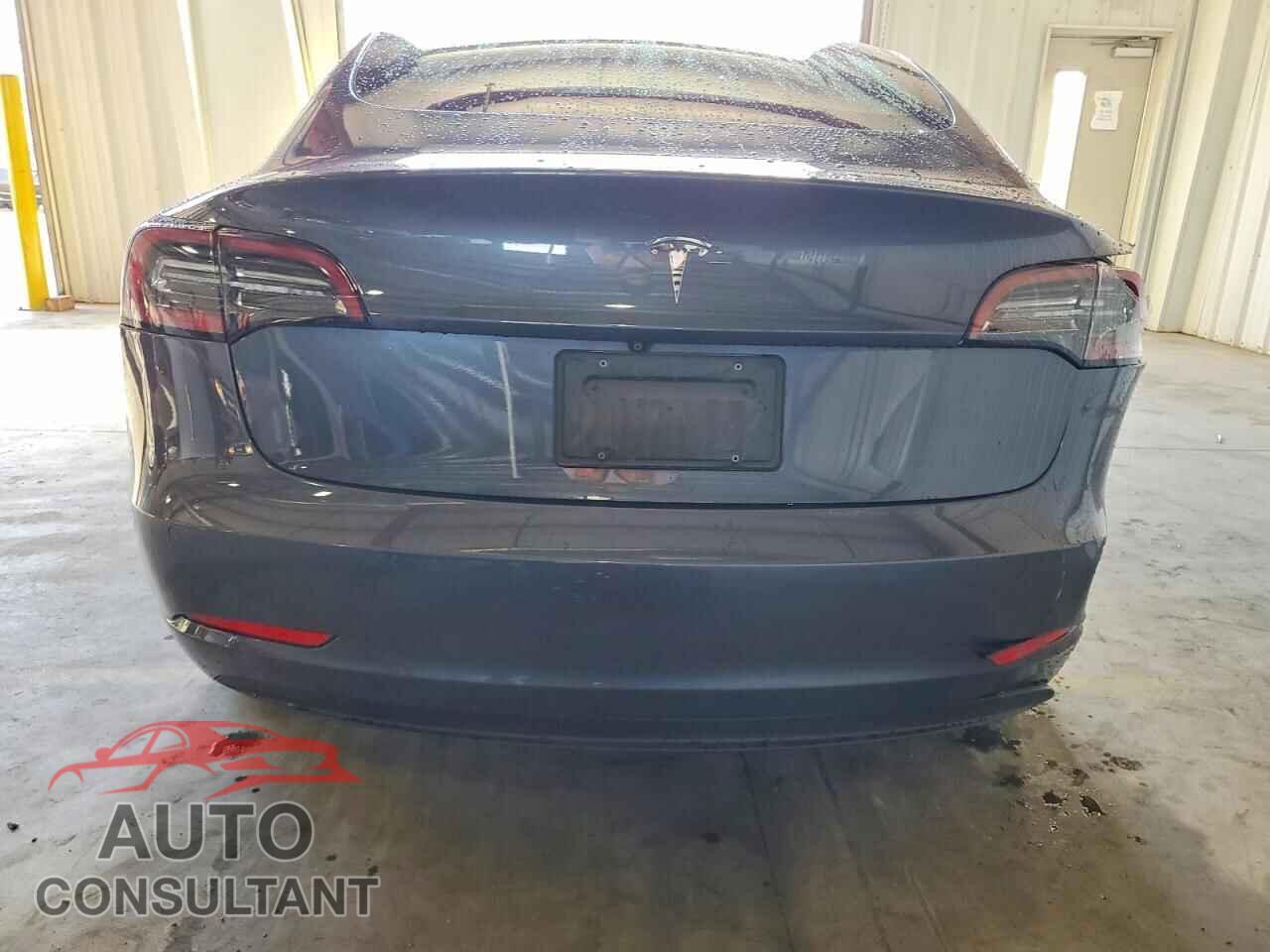 TESLA MODEL 3 2019 - 5YJ3E1EA4KF447313