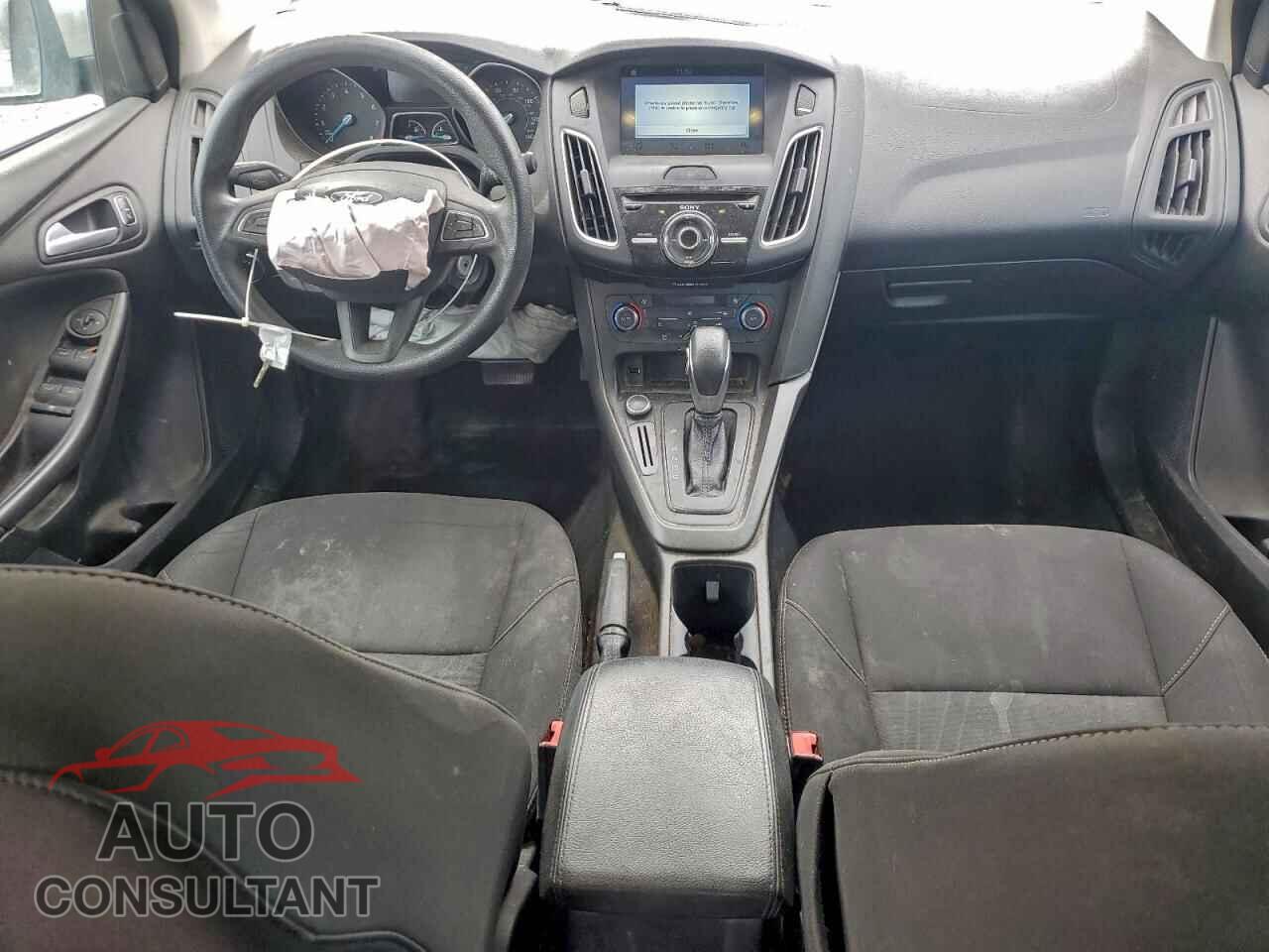 FORD FOCUS 2017 - 1FADP3H20HL228066
