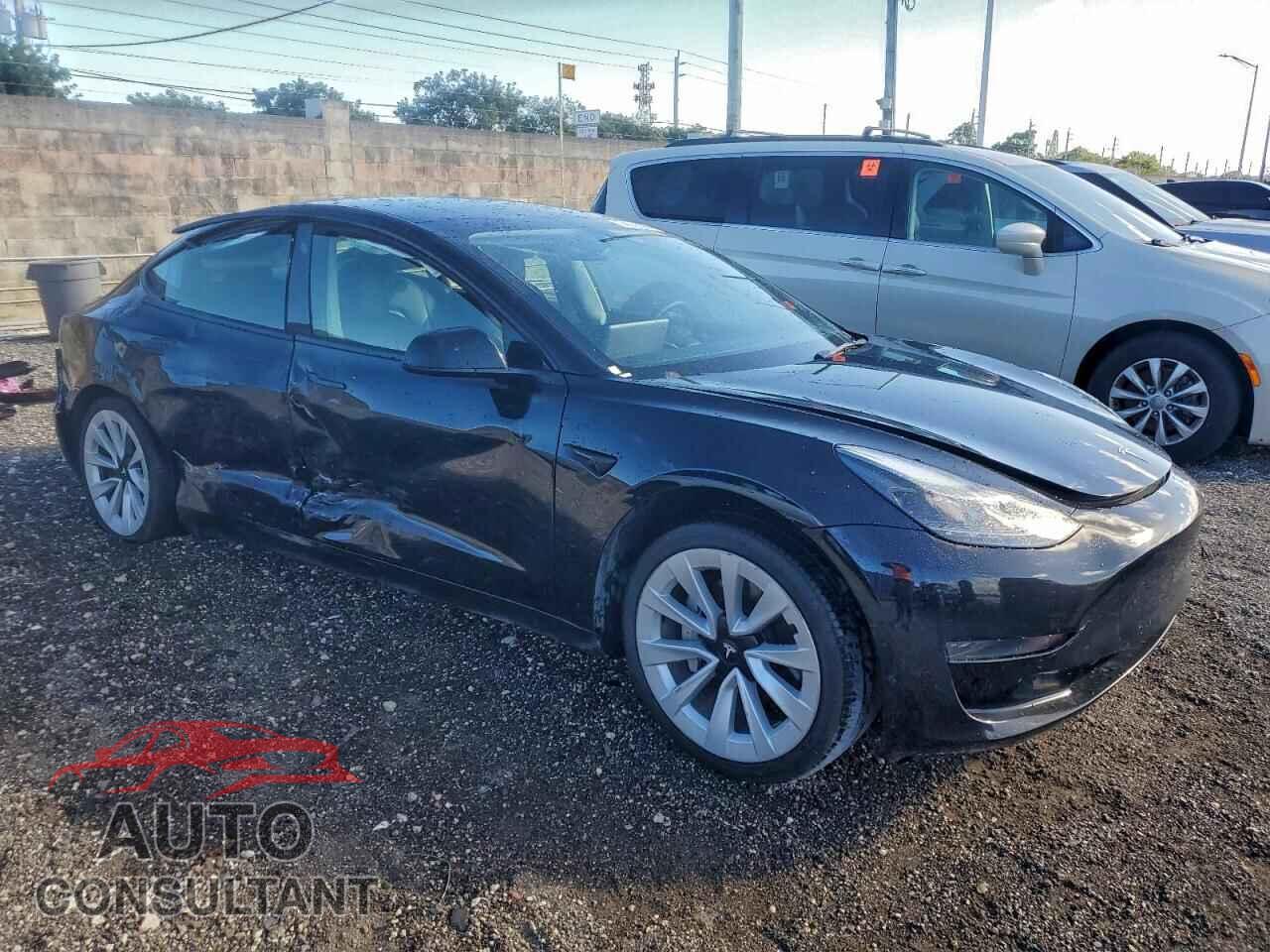TESLA MODEL 3 2022 - 5YJ3E1EA2NF372387