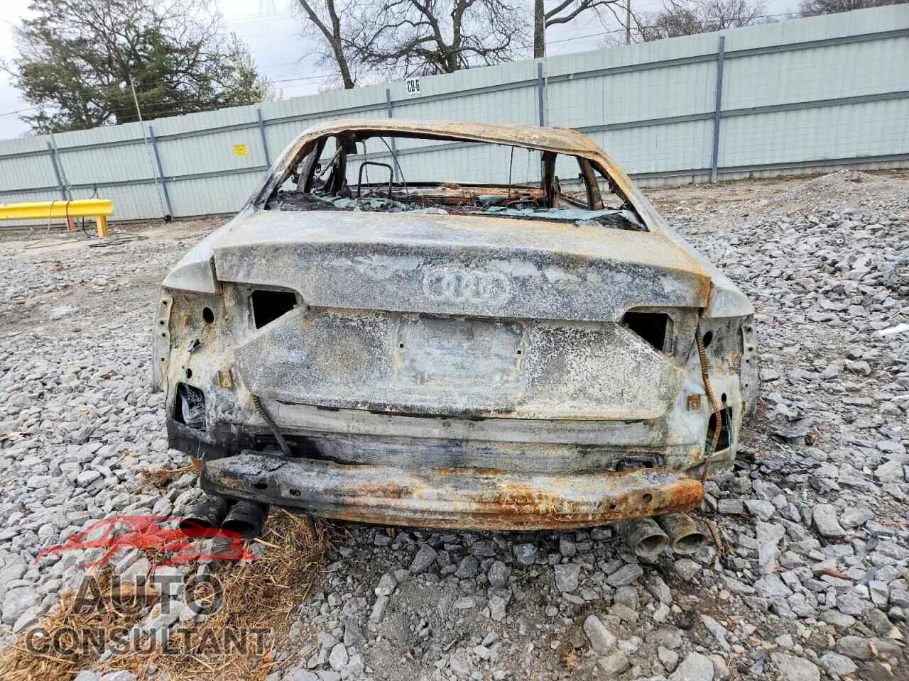 AUDI S5/RS5 2012 - WAUVVAFR9CA013585