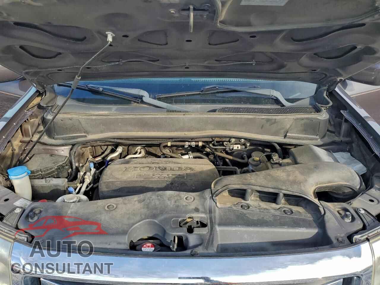 HONDA PILOT 2013 - 5FNYF3H64DB034011