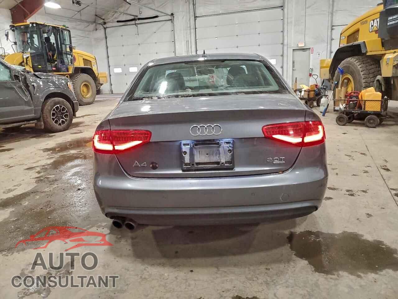 AUDI A4 2013 - WAUFFAFL6DN033056