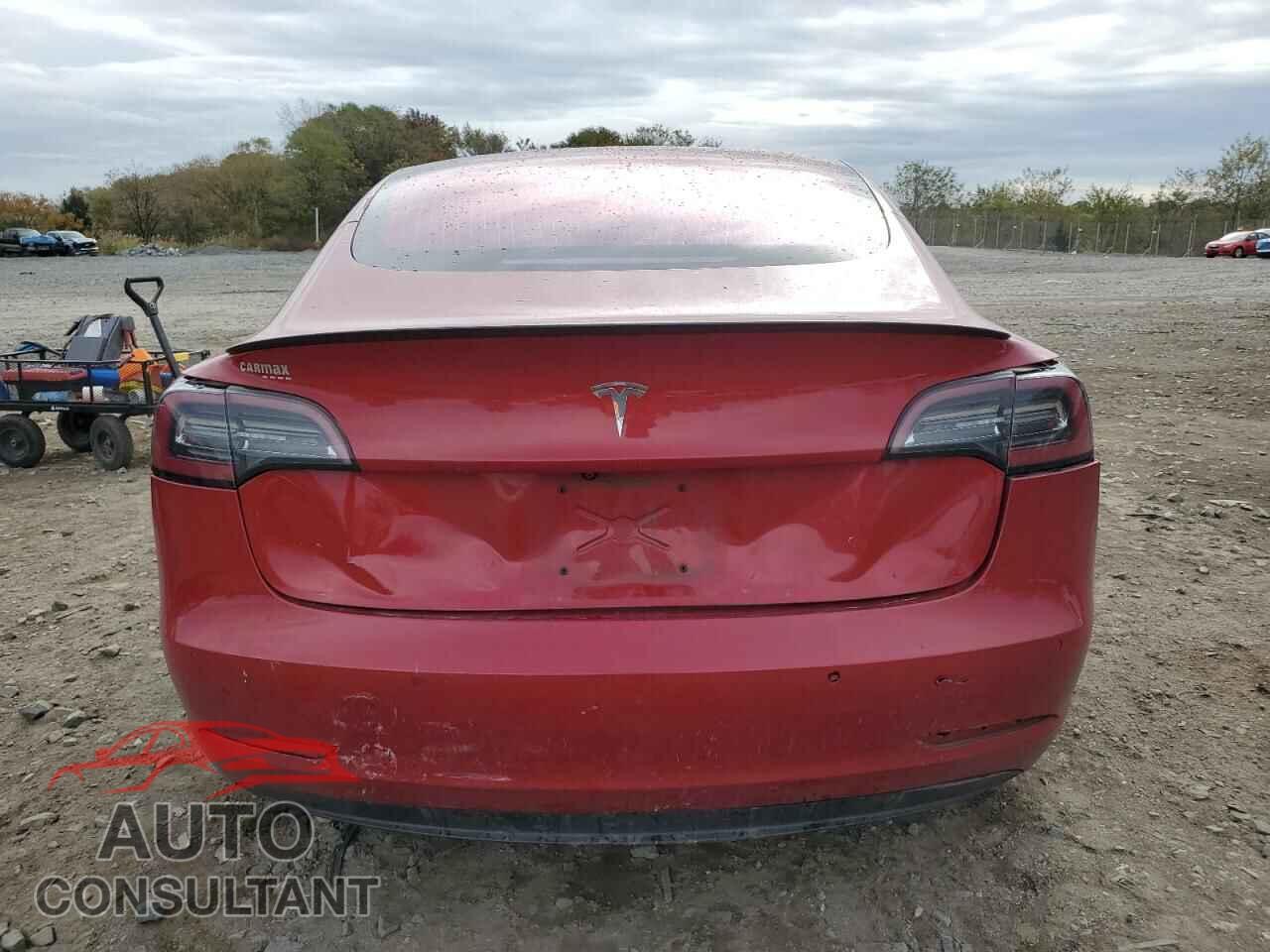 TESLA MODEL 3 2018 - 5YJ3E1EA9JF007179