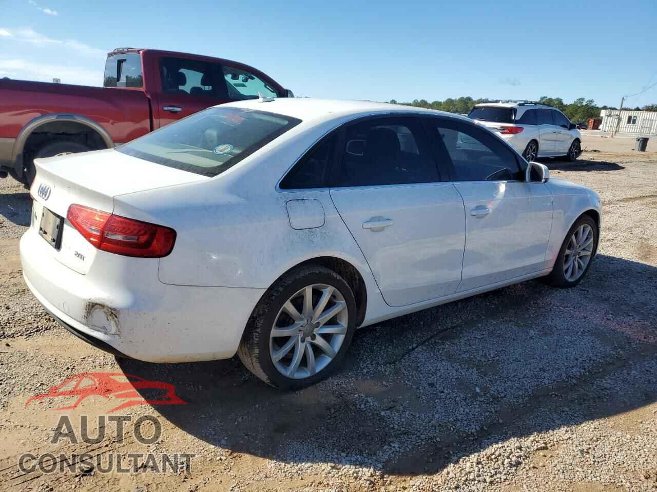 AUDI A4 2013 - WAUEFAFL9DA038531