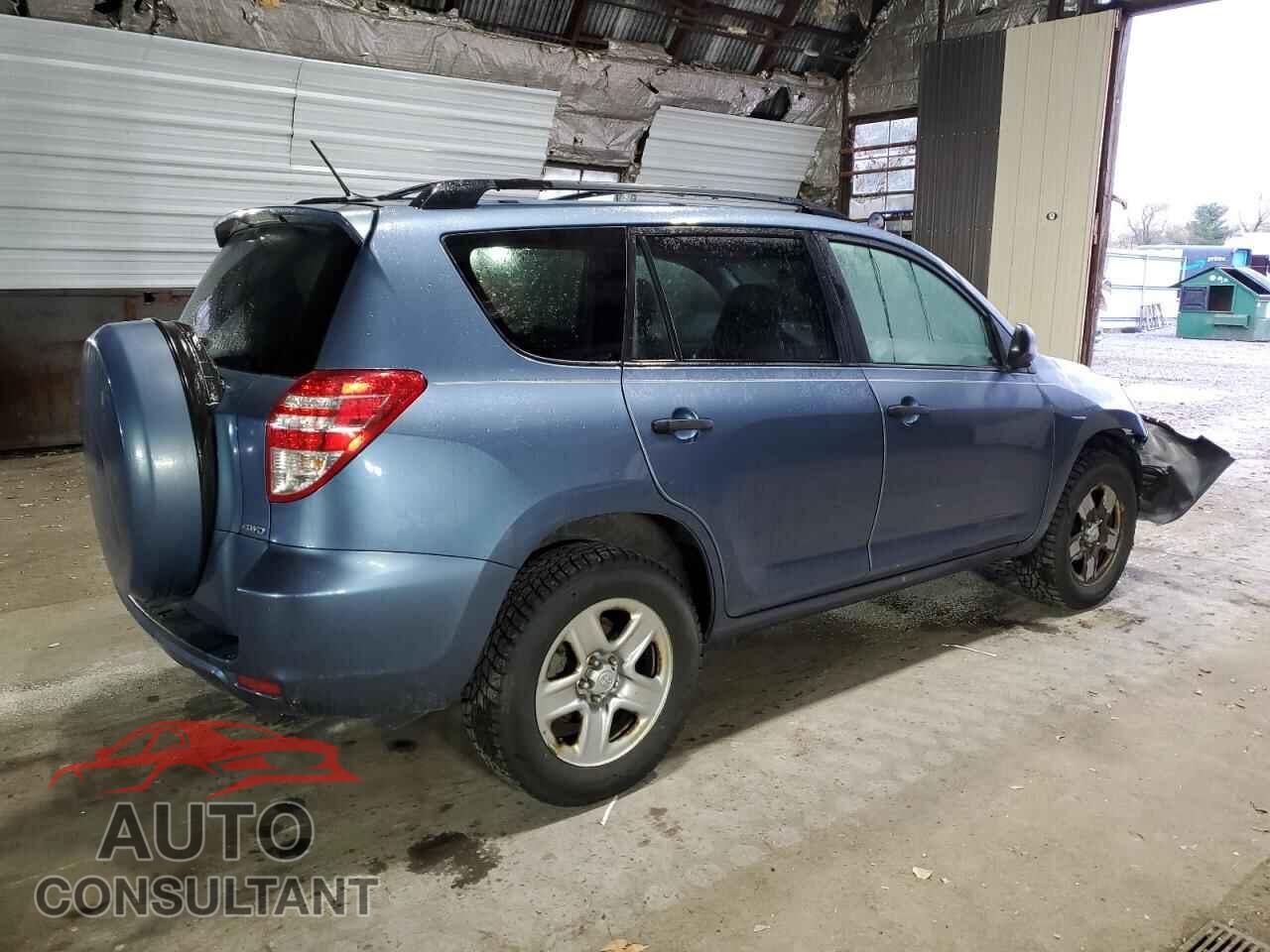 TOYOTA RAV4 2011 - JTMBF4DV4BD041571