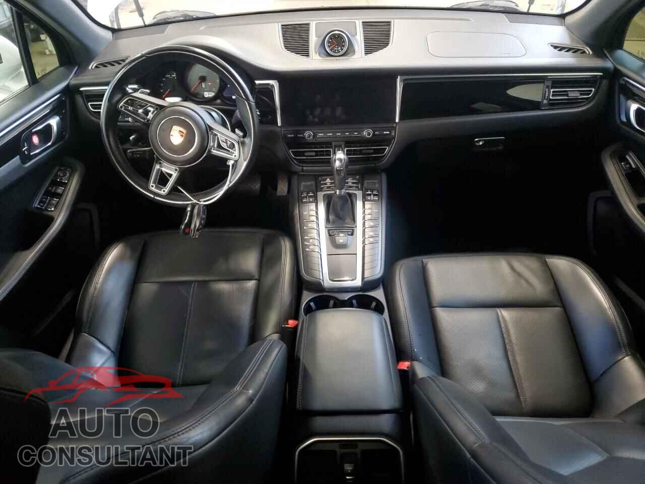 PORSCHE MACAN 2021 - WP1AB2A53MLB35853