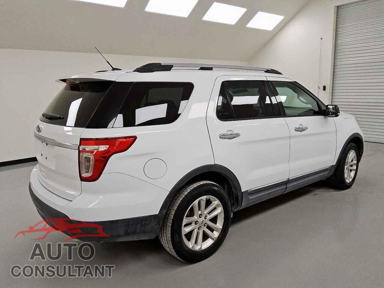 FORD EXPLORER 2015 - 1FM5K7D89FGA87207