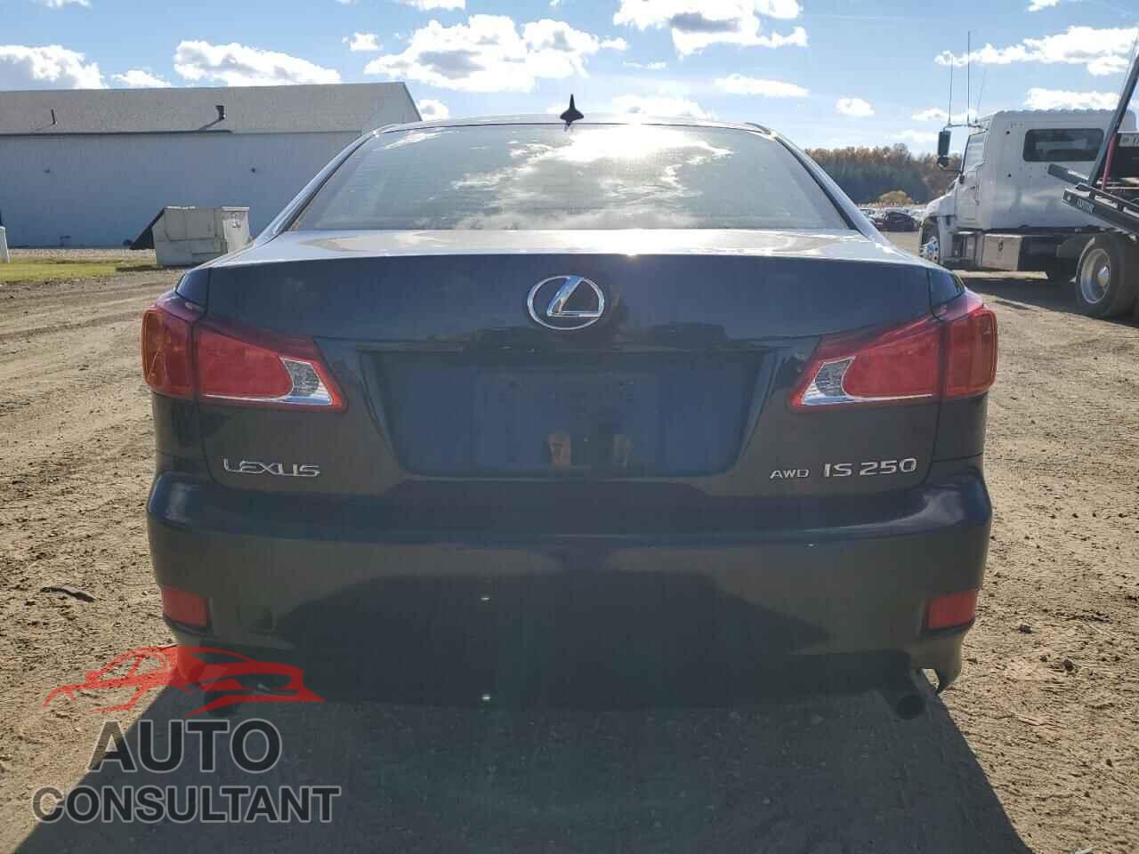 LEXUS IS 2009 - JTHCK262095028746