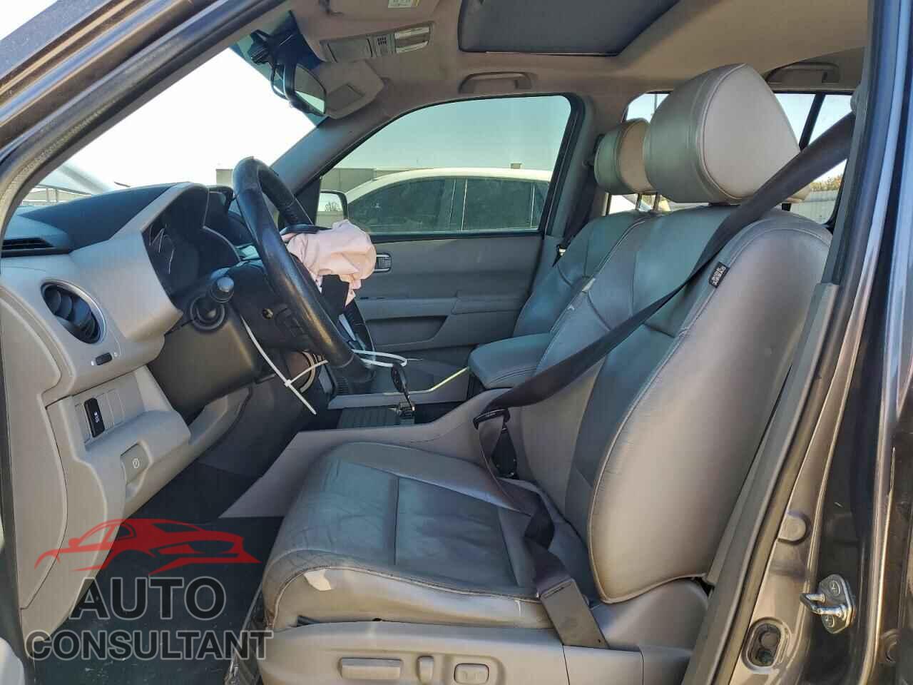 HONDA PILOT 2015 - 5FNYF3H53FB022281