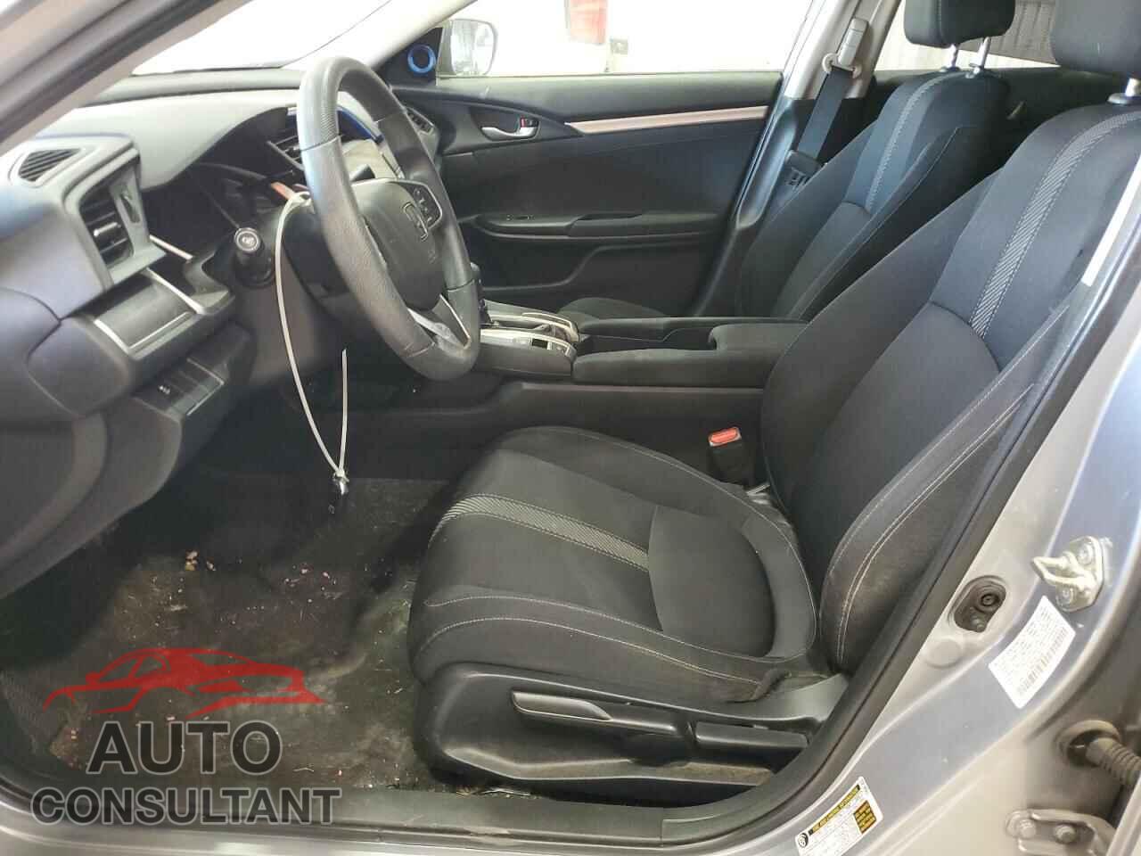 HONDA CIVIC 2017 - 19XFC2F78HE040220