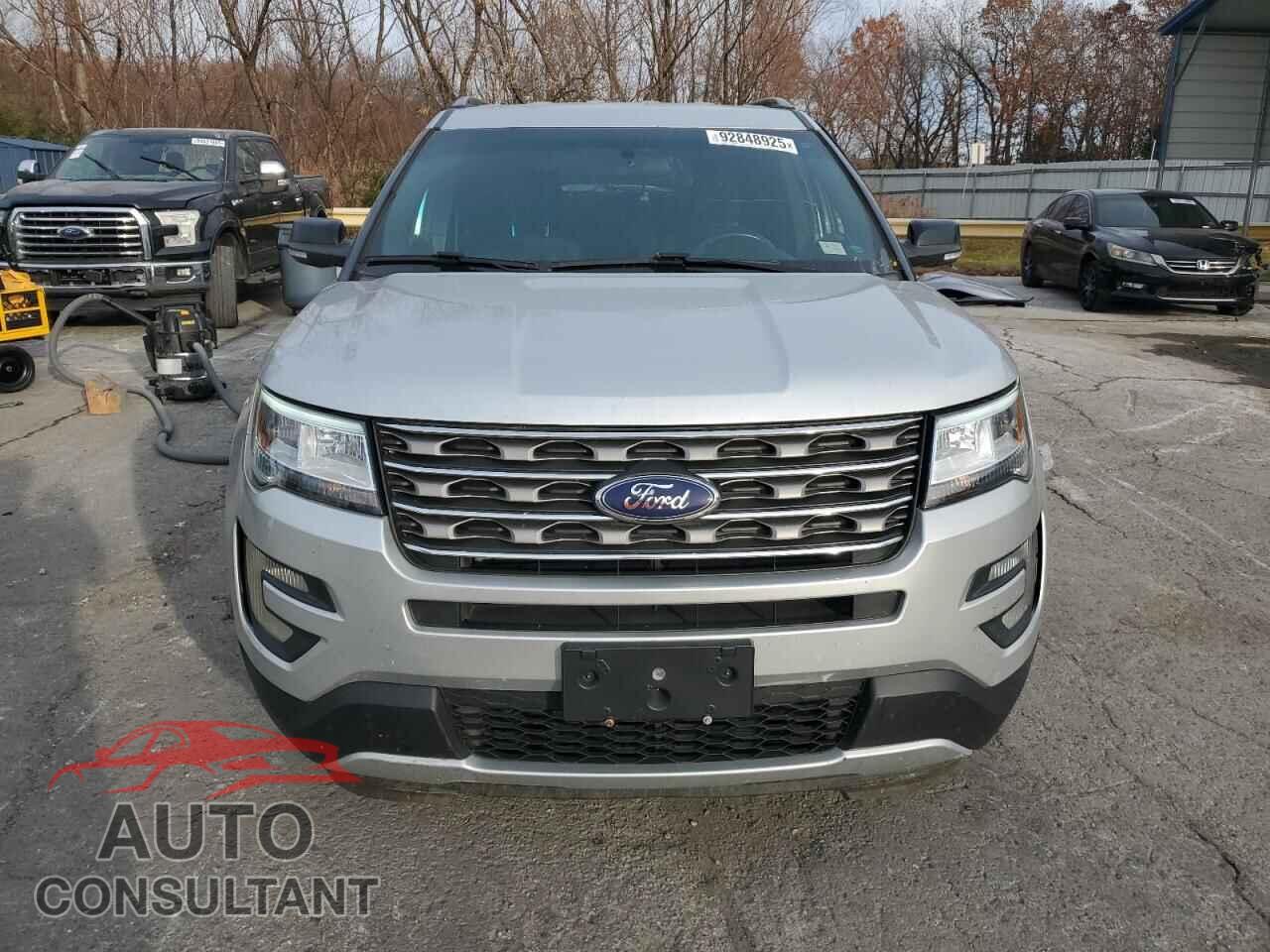 FORD EXPLORER 2017 - 1FM5K7D88HGA92689