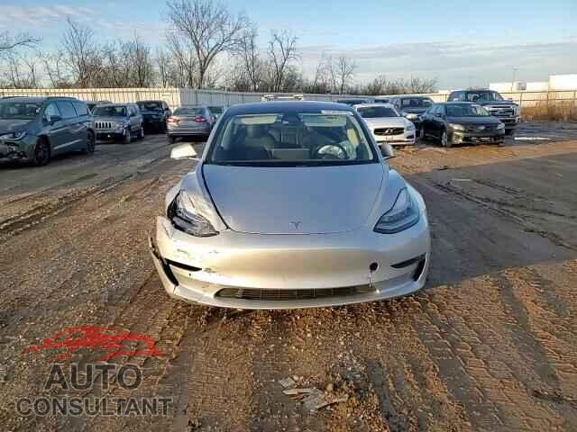 TESLA MODEL 3 2018 - 5YJ3E1EB8JF091083