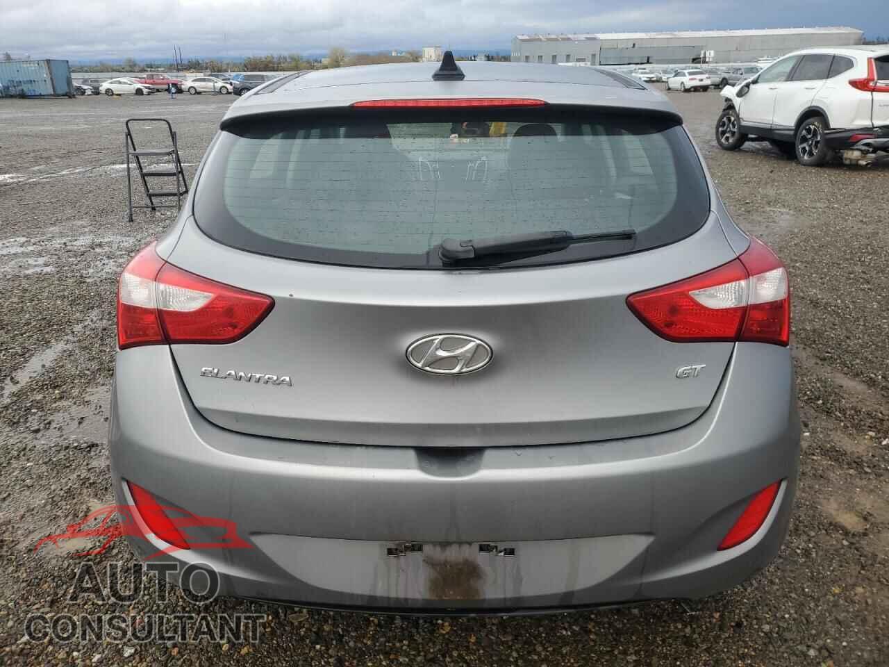 HYUNDAI ELANTRA 2013 - KMHD35LE7DU090061