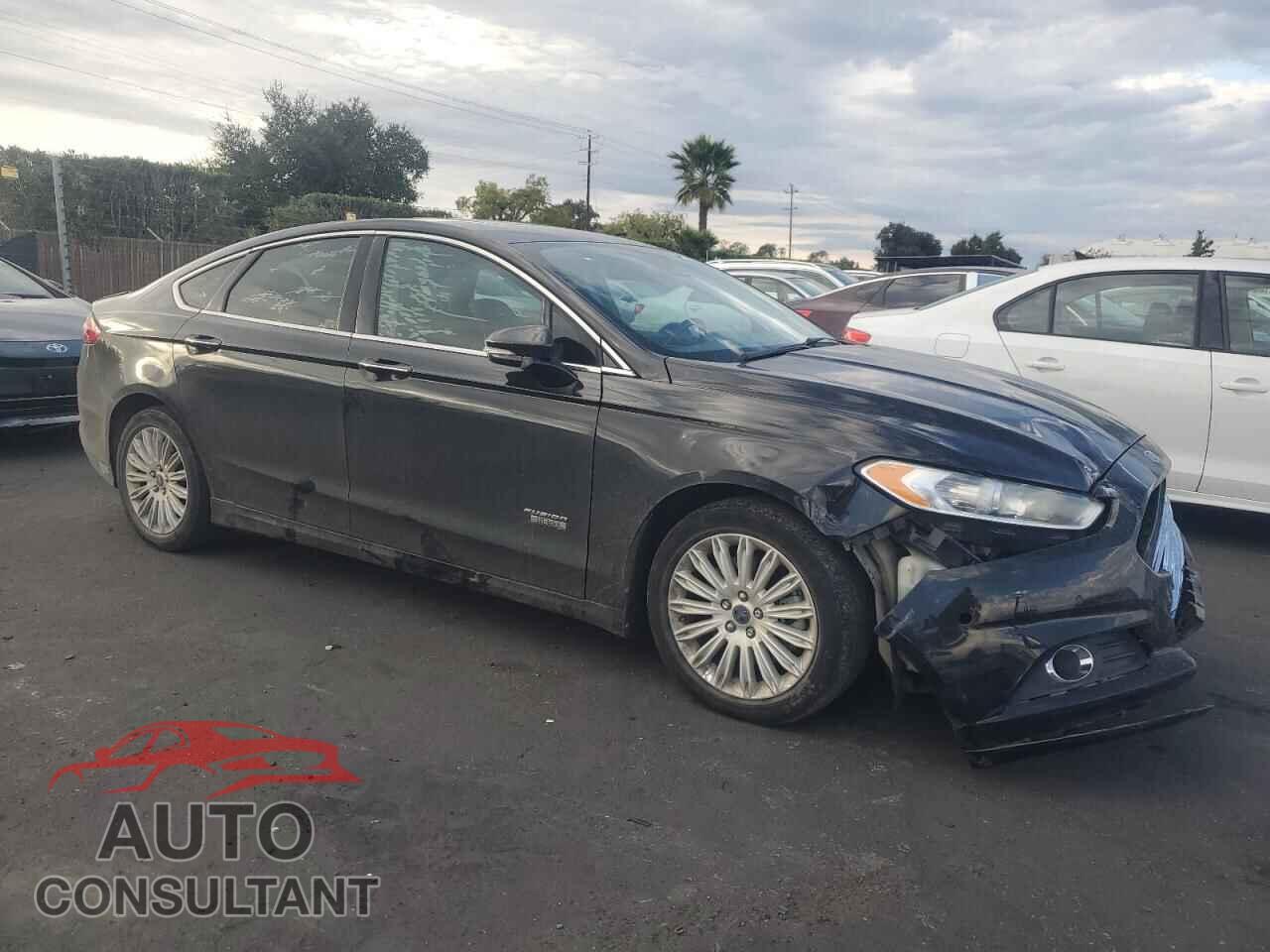 FORD FUSION 2014 - 3FA6P0SU8ER103637