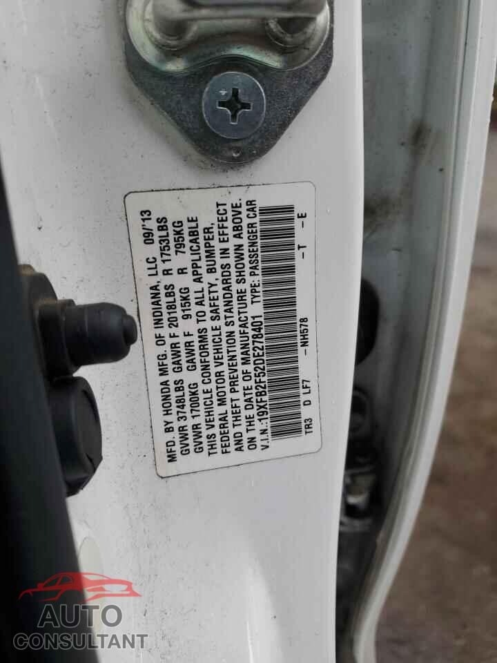 HONDA CIVIC 2013 - 19XFB2F52DE278401