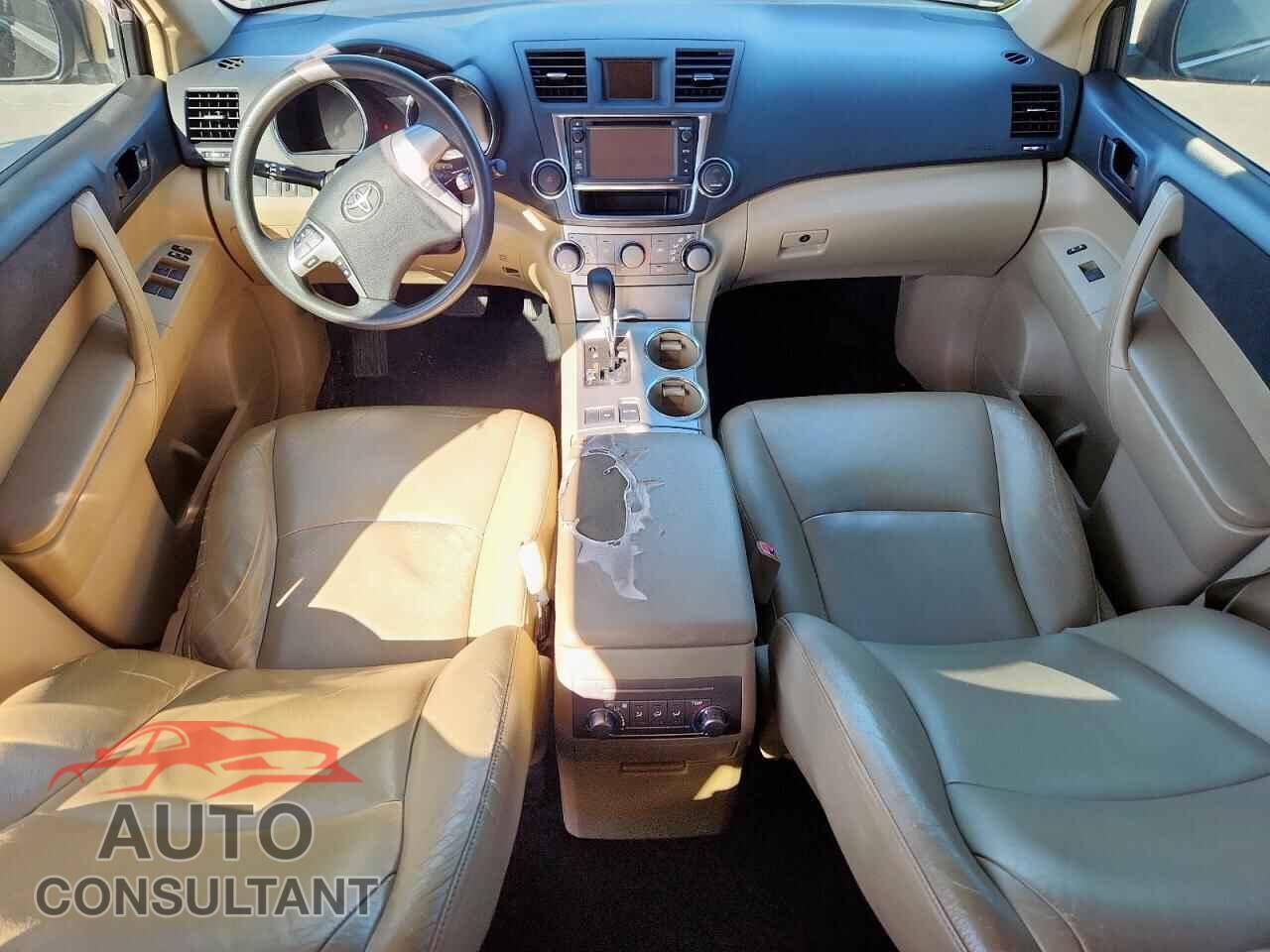 TOYOTA HIGHLANDER 2013 - 5TDZA3EH8DS040866