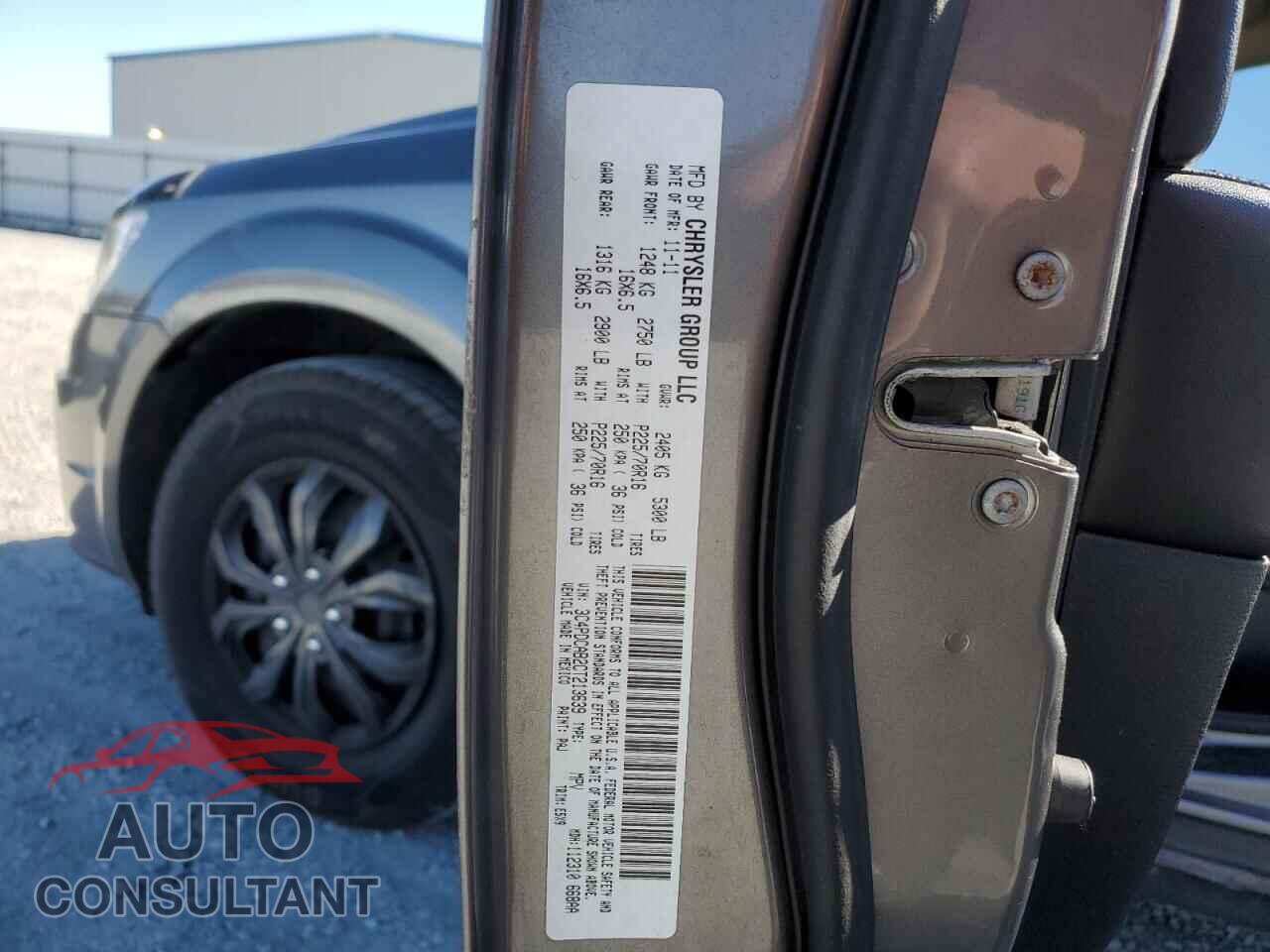 DODGE JOURNEY 2012 - 3C4PDCAB2CT213639
