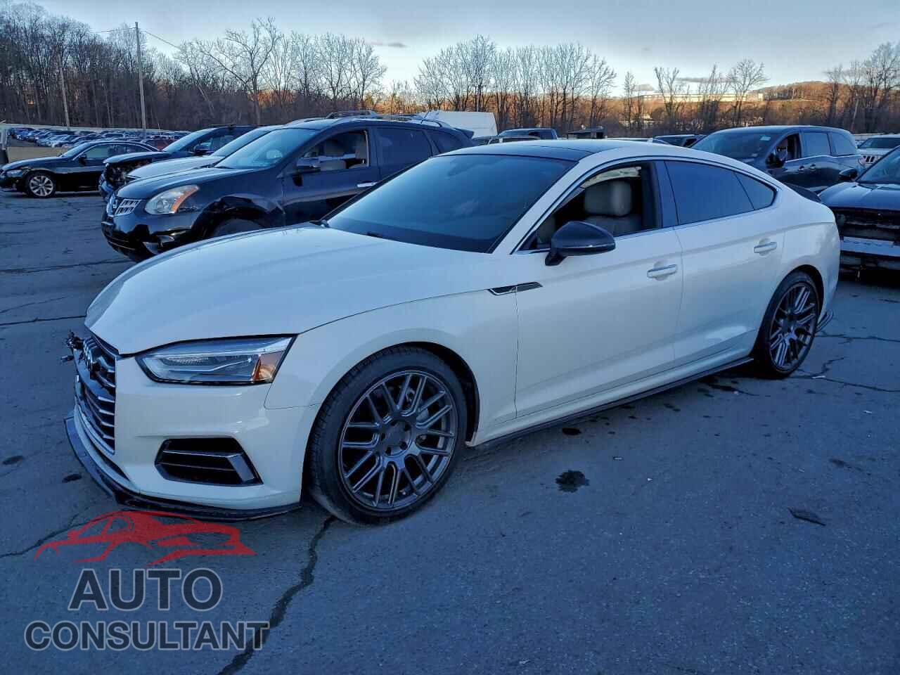 AUDI A5 2018 - WAUANCF52JA087550