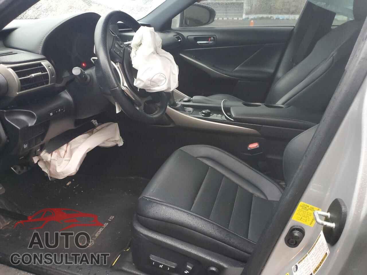LEXUS IS 2014 - JTHBF1D20E5014143