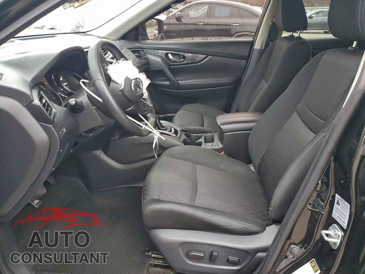 NISSAN ROGUE 2018 - KNMAT2MV2JP590367