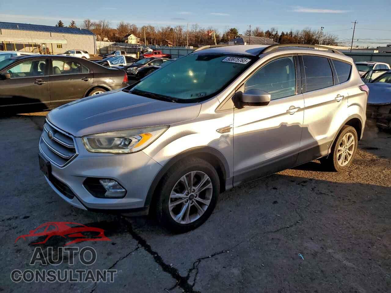 FORD ESCAPE 2017 - 1FMCU9GD4HUB85345