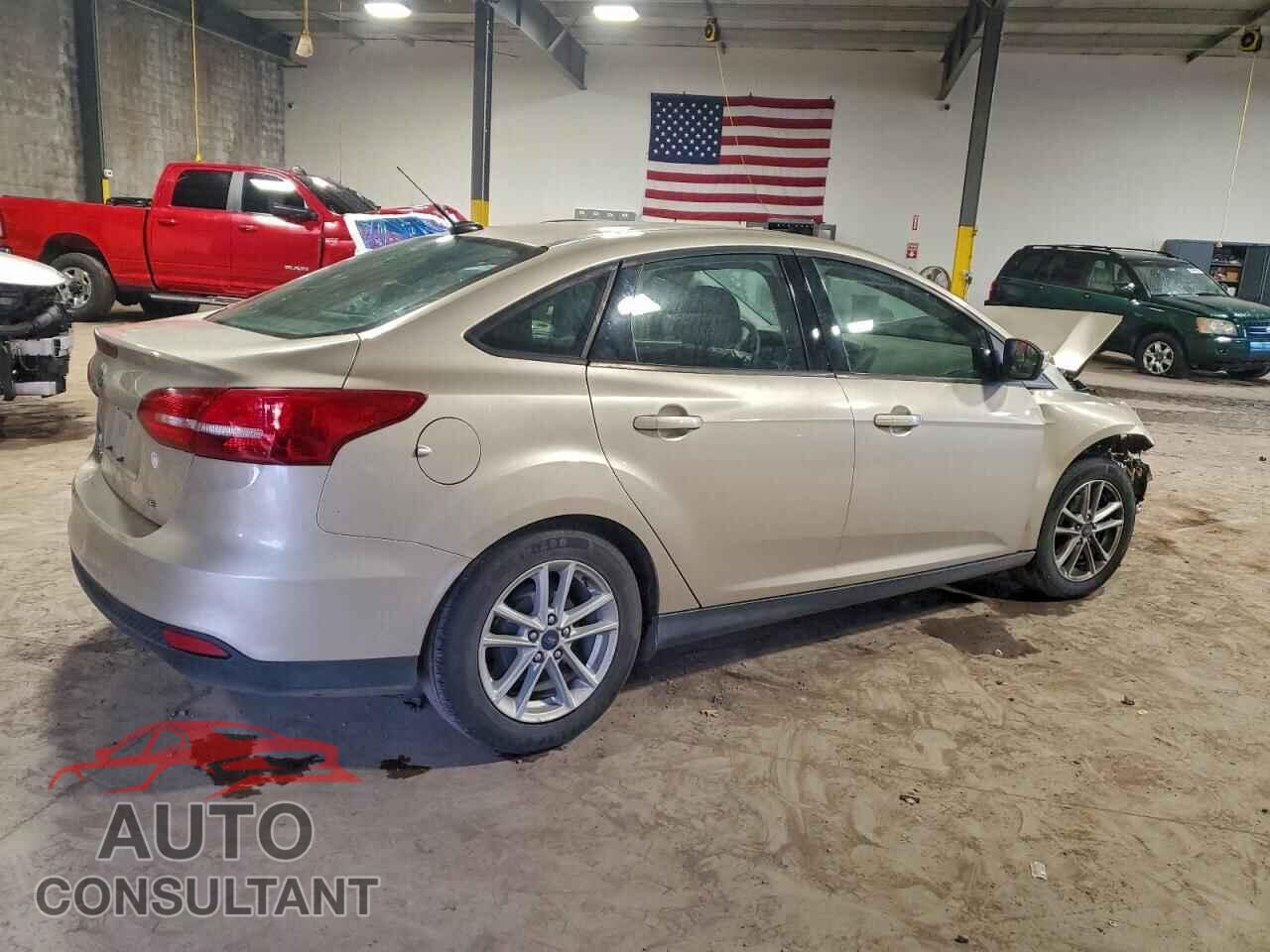FORD FOCUS 2017 - 1FADP3F27HL315367