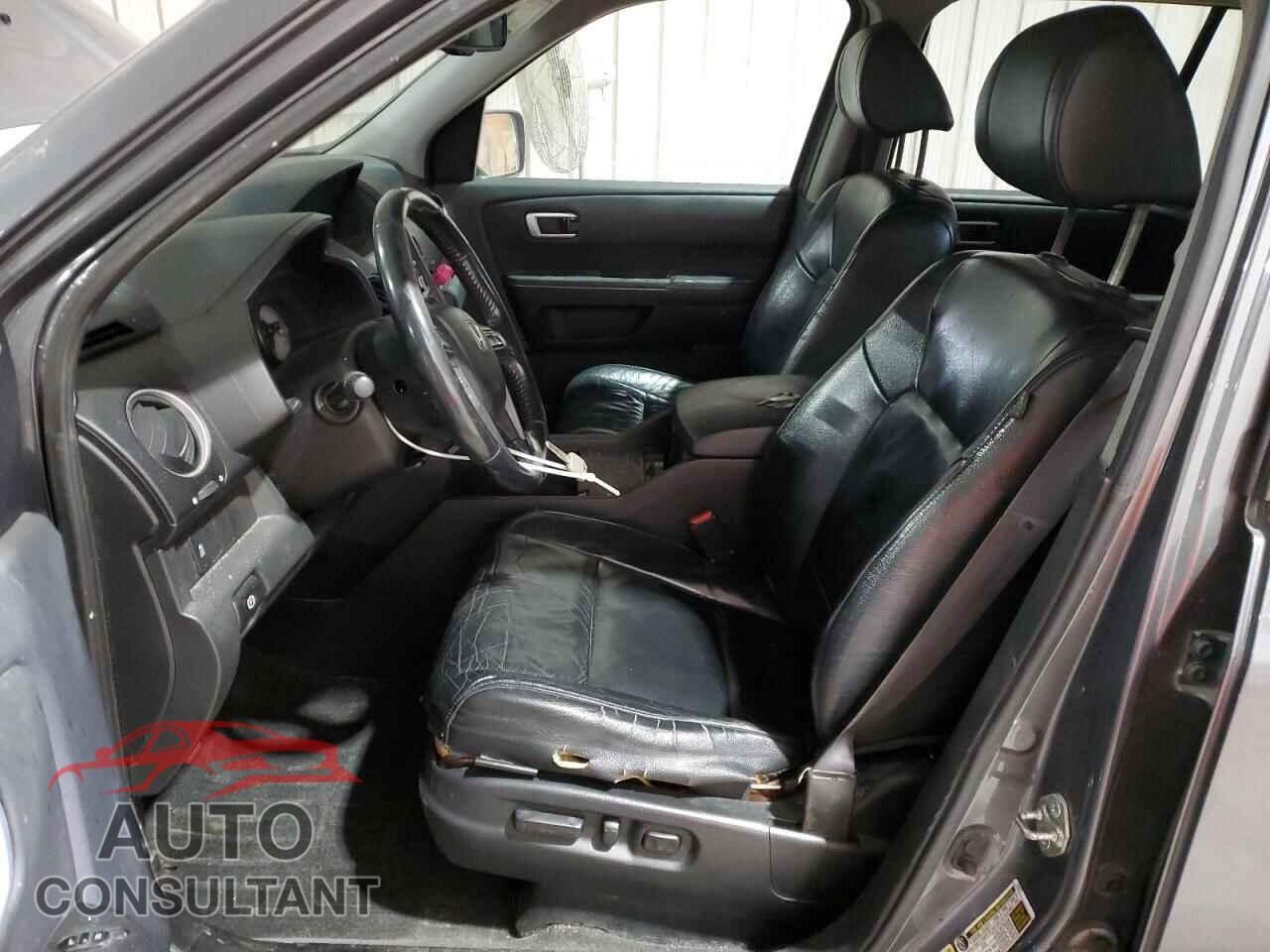 HONDA PILOT 2012 - 5FNYF4H50CB035183