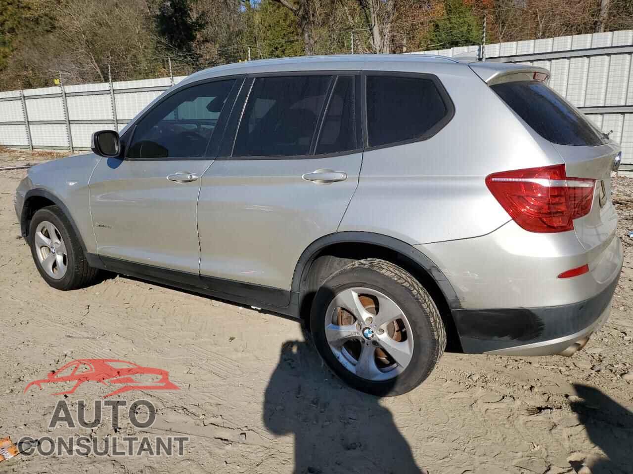BMW X3 2011 - 5UXWX5C52BL711709
