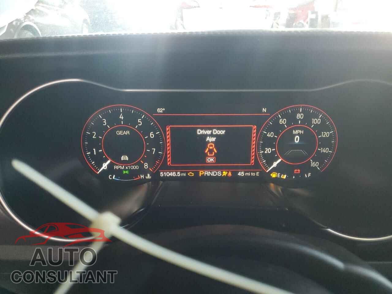 FORD MUSTANG 2018 - 1FA6P8CF3J5125864