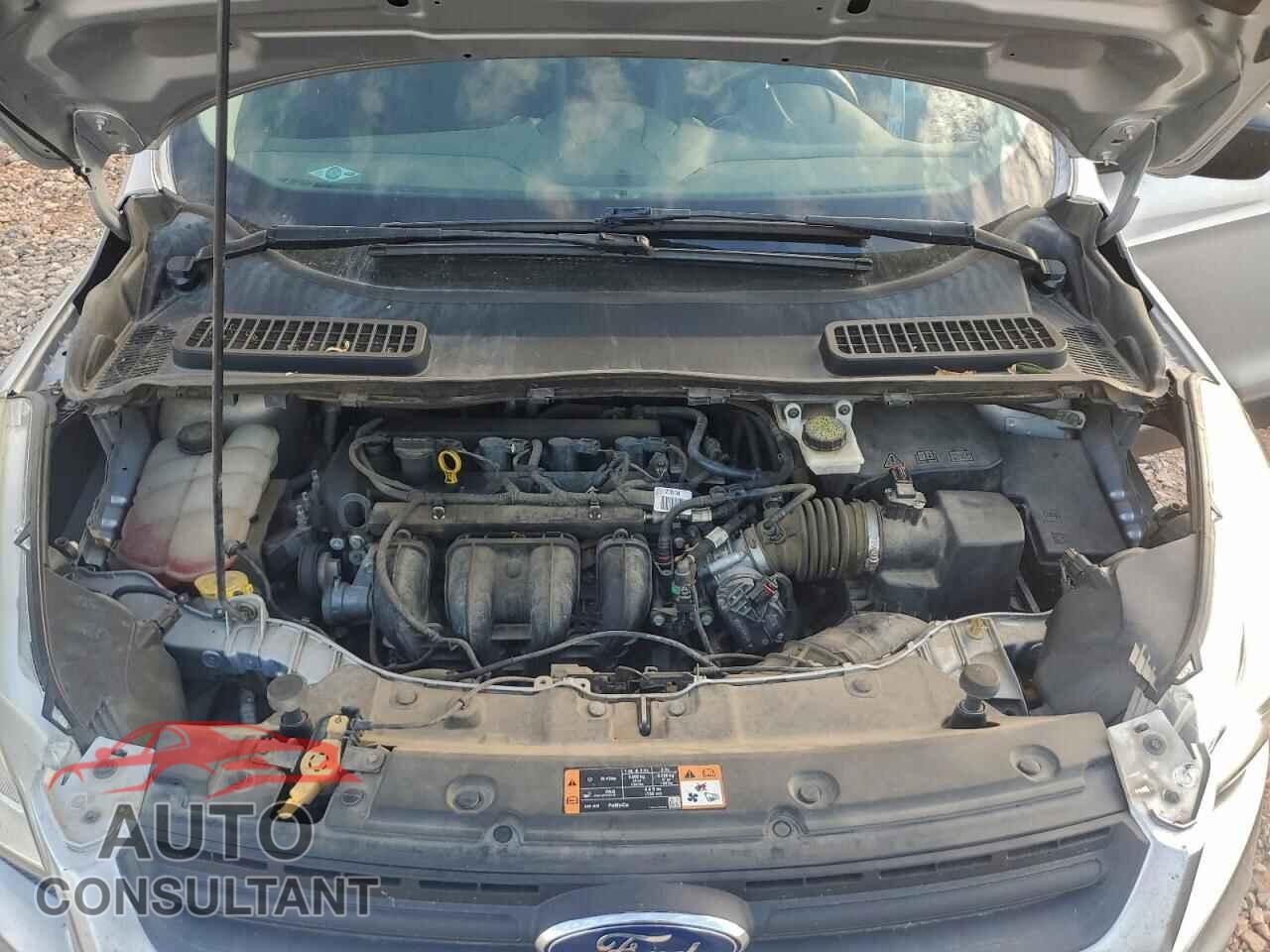 FORD ESCAPE 2015 - 1FMCU0F72FUC42663
