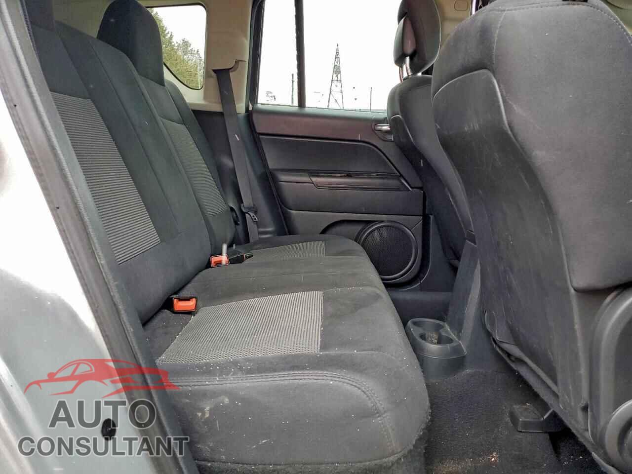 JEEP COMPASS 2011 - 1J4NF4FB3BD169584