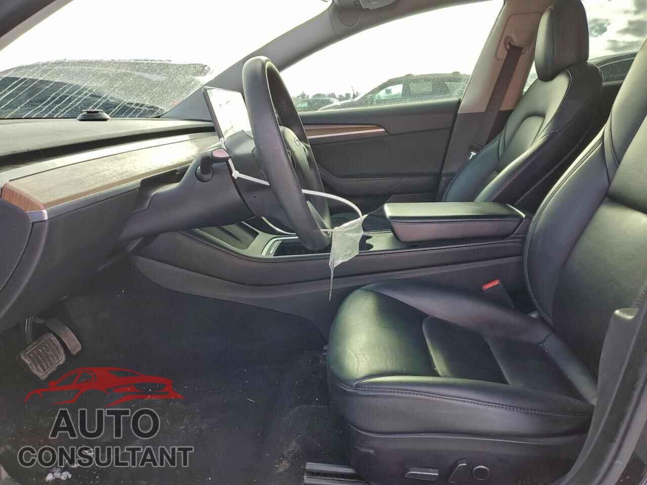 TESLA MODEL 3 2021 - 5YJ3E1EAXMF092943