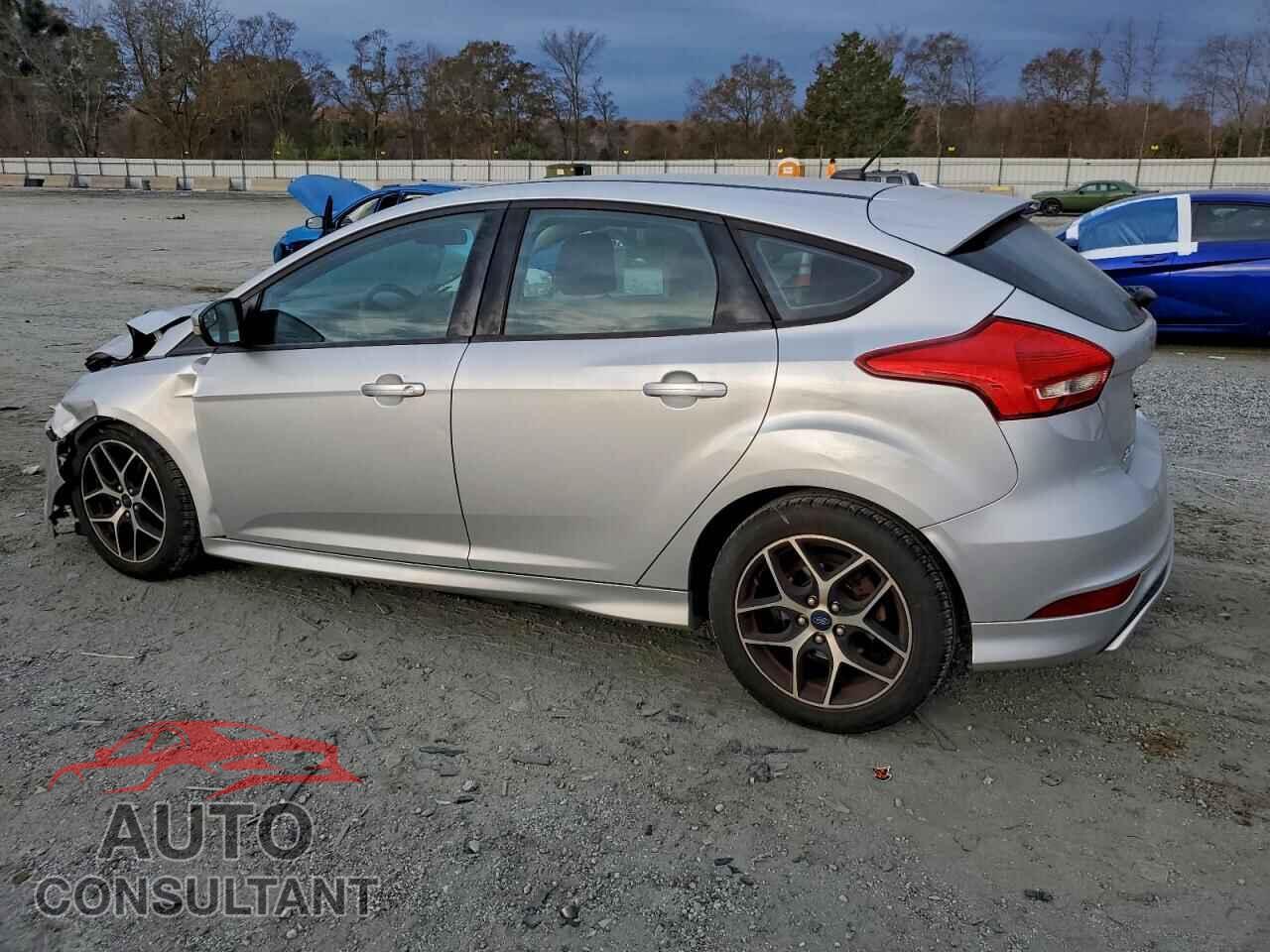 FORD FOCUS 2016 - 1FADP3K28GL289267