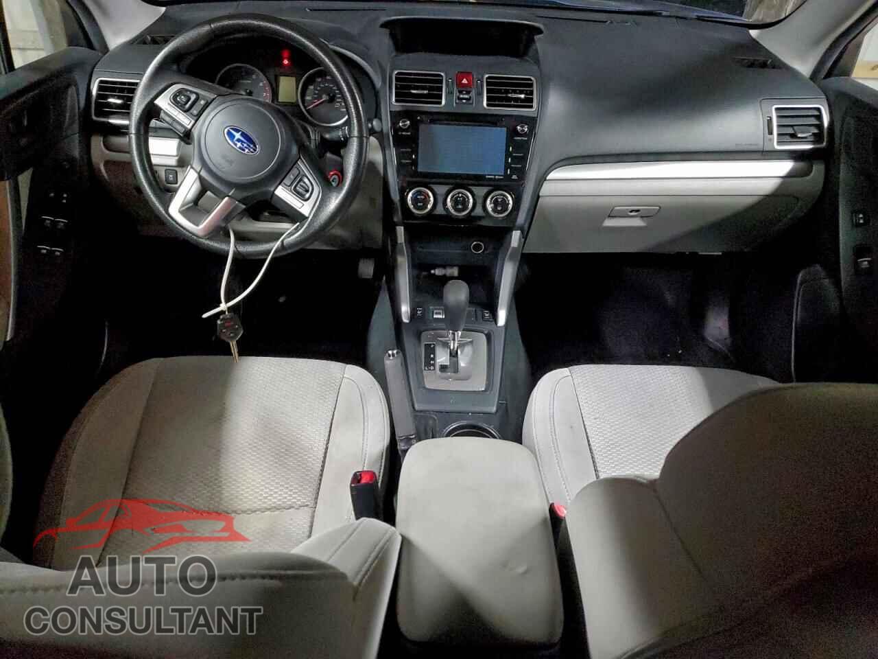 SUBARU FORESTER 2017 - JF2SJAEC4HH411771