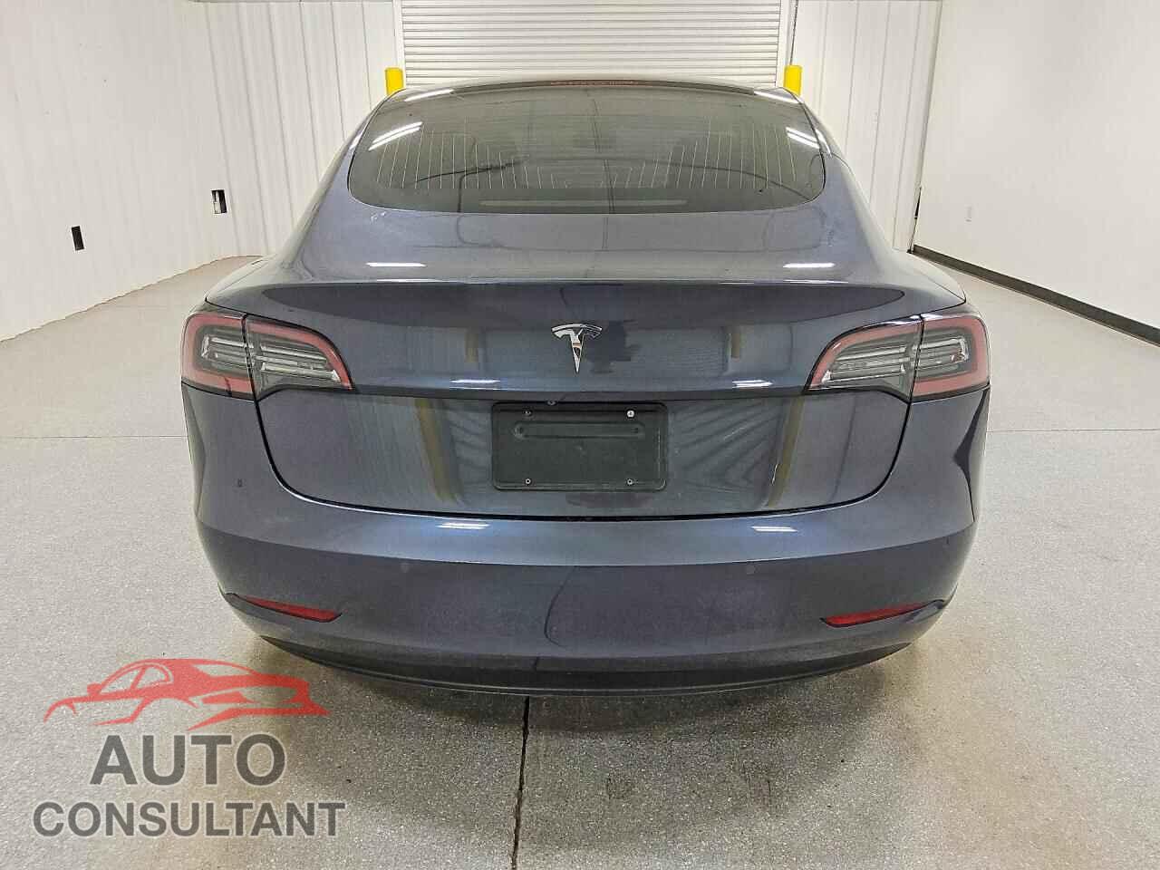 TESLA MODEL 3 2019 - 5YJ3E1EA7KF416220