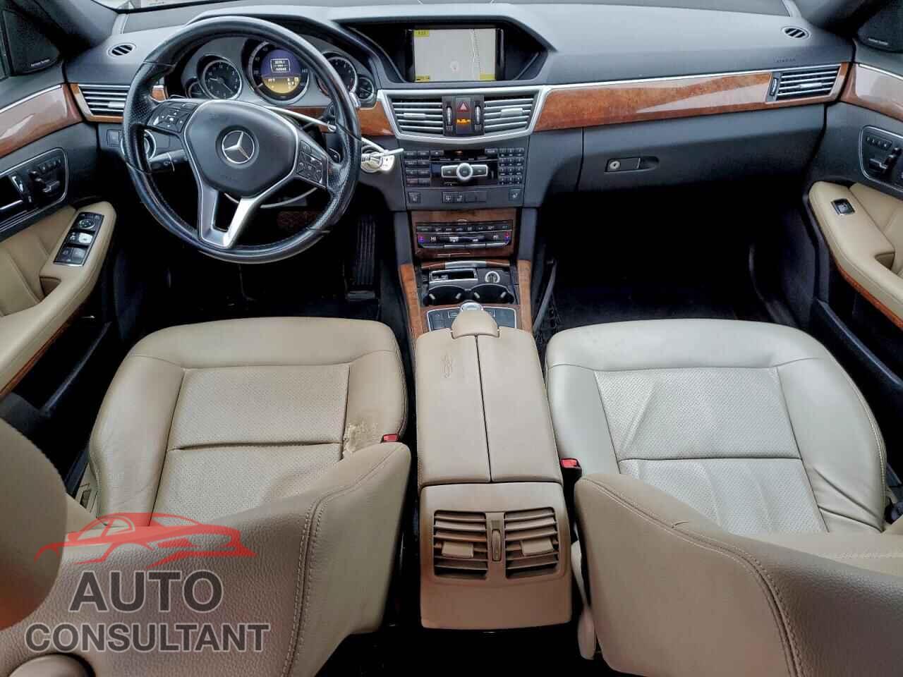 MERCEDES-BENZ E-CLASS 2012 - WDDHF5KBXCA643649