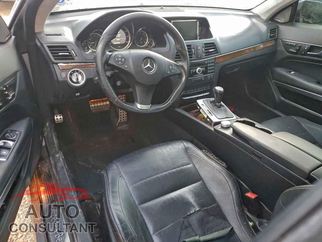 MERCEDES-BENZ E-CLASS 2011 - WDDKJ7CB4BF081327