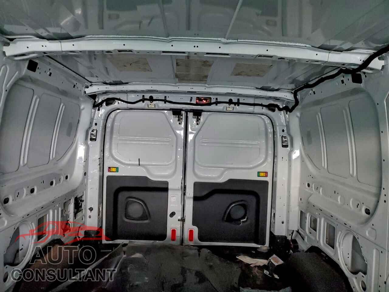 FORD TRANSIT 2017 - 1FTYE1YM7HKA90412