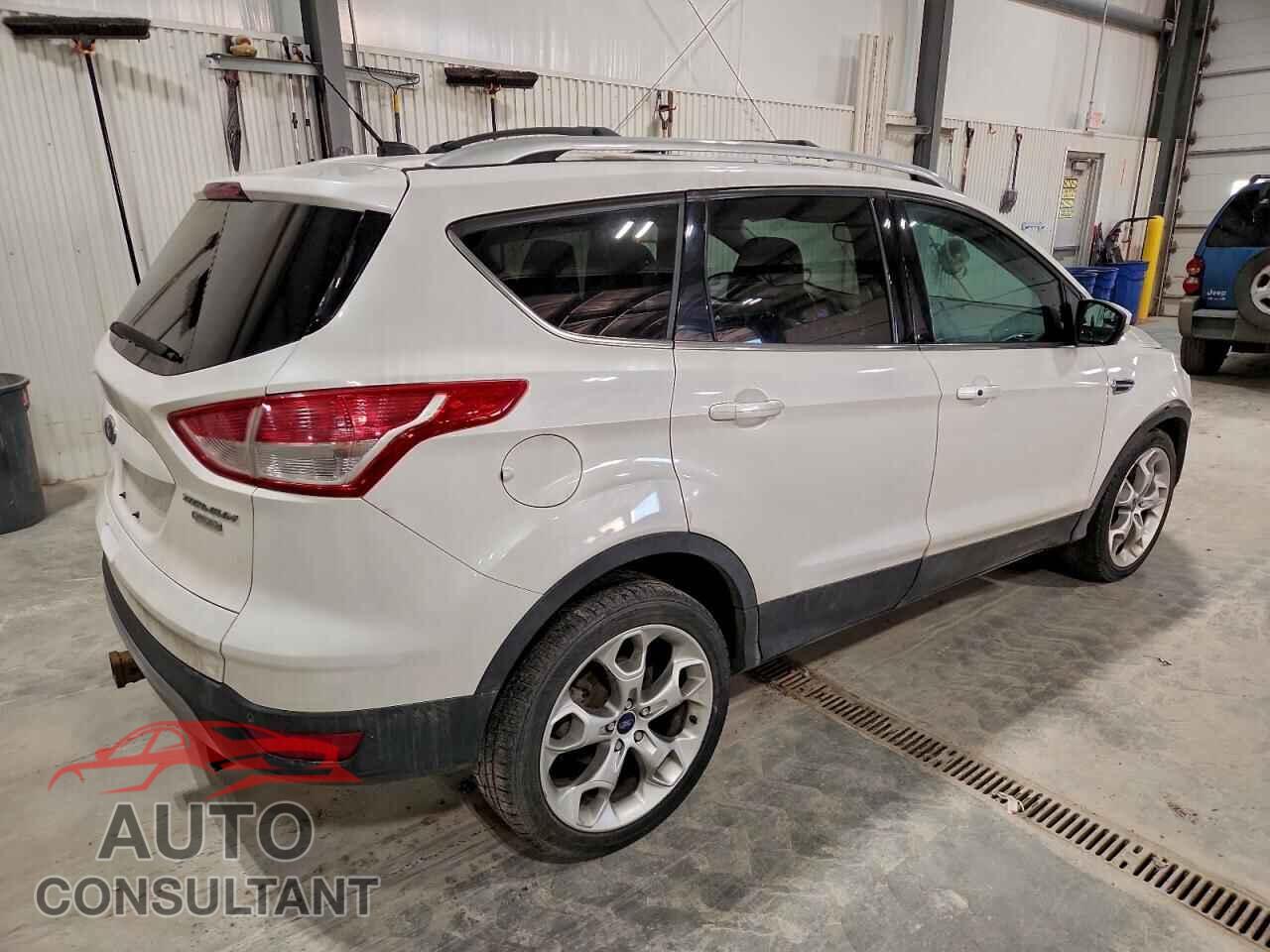 FORD ESCAPE 2013 - 1FMCU9J92DUA71925