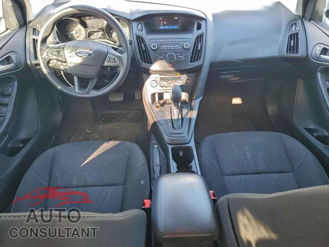 FORD FOCUS 2018 - 1FADP3FEXJL232077