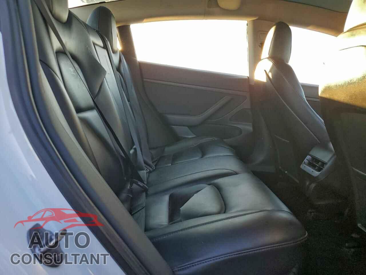 TESLA MODEL 3 2020 - 5YJ3E1EA8LF737331