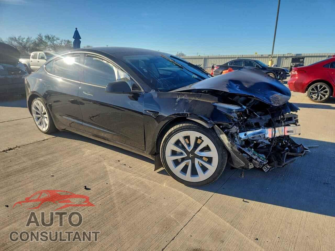 TESLA MODEL 3 2022 - 5YJ3E1EA7NF208715
