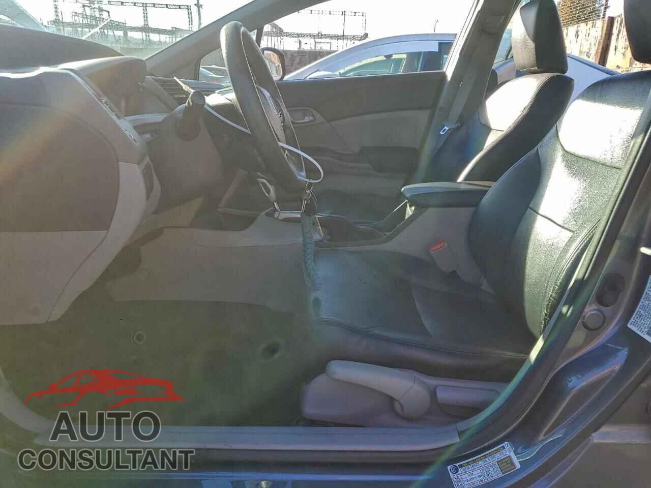 HONDA CIVIC 2012 - 19XFB5F50CE000371