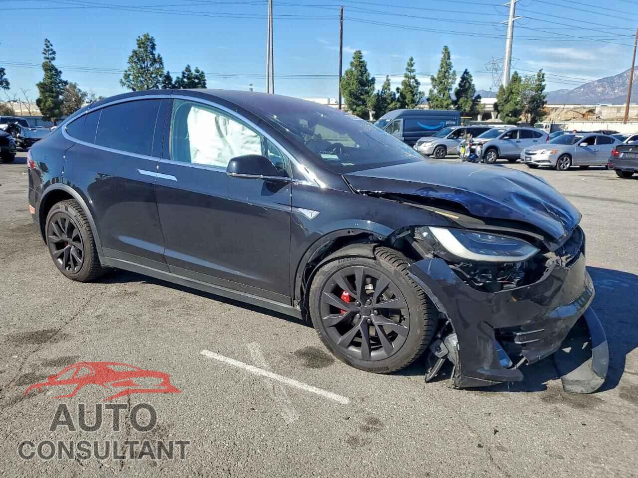 TESLA MODEL X 2016 - 5YJXCAE47GF001472