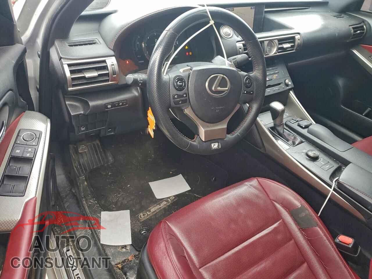 LEXUS IS 2015 - JTHBF1D29F5048776