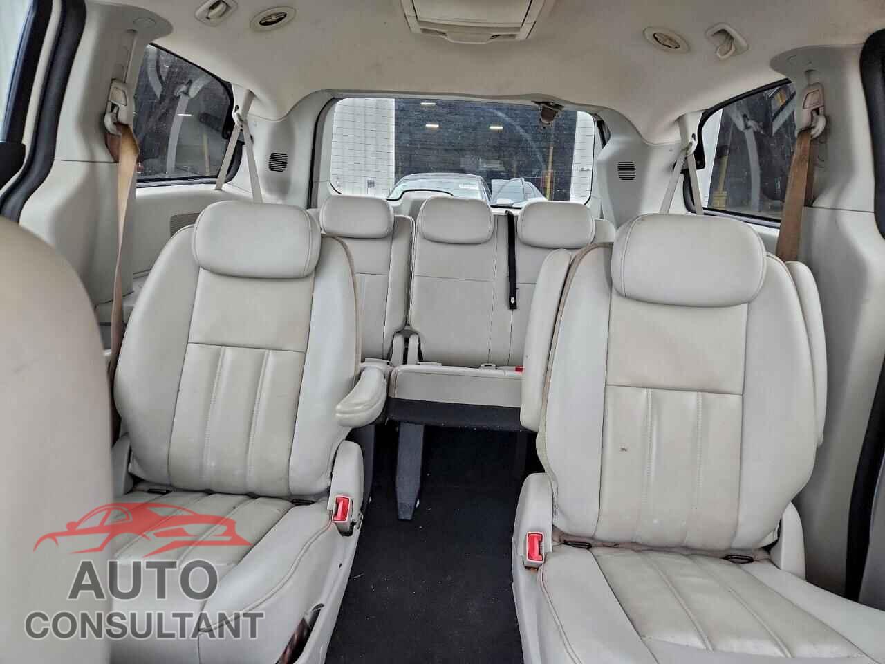 DODGE CARAVAN 2010 - 2D4RN5DX2AR174725