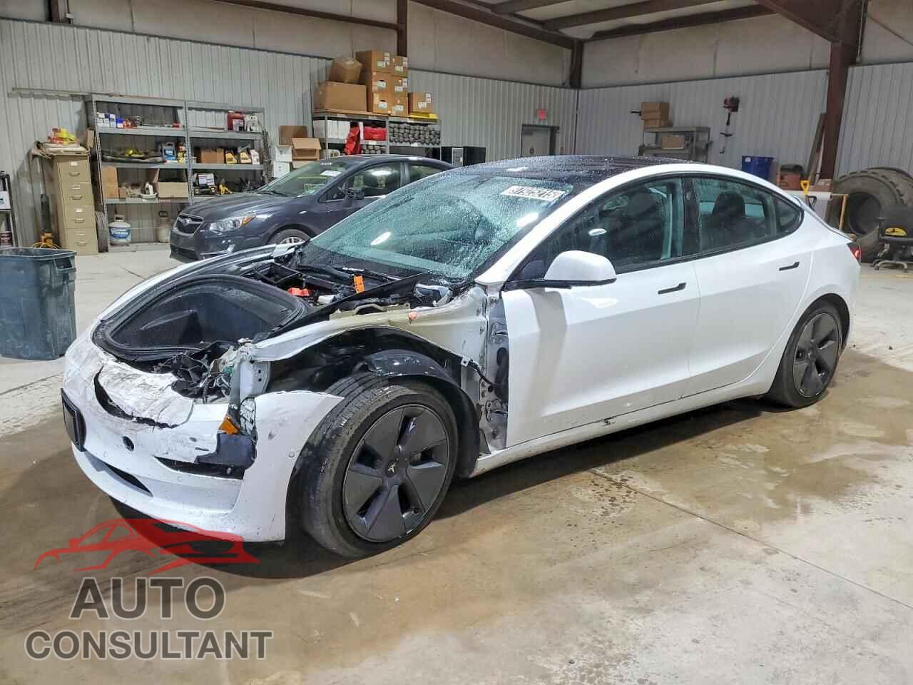 TESLA MODEL 3 2021 - 5YJ3E1EA7MF090969