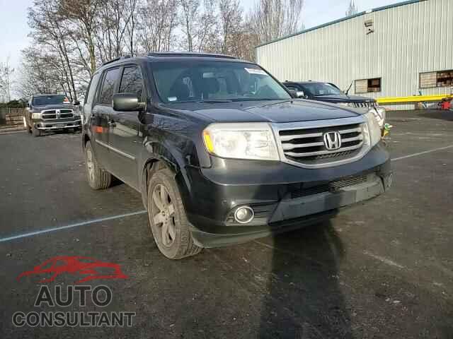 HONDA PILOT 2015 - 5FNYF3H97FB005311