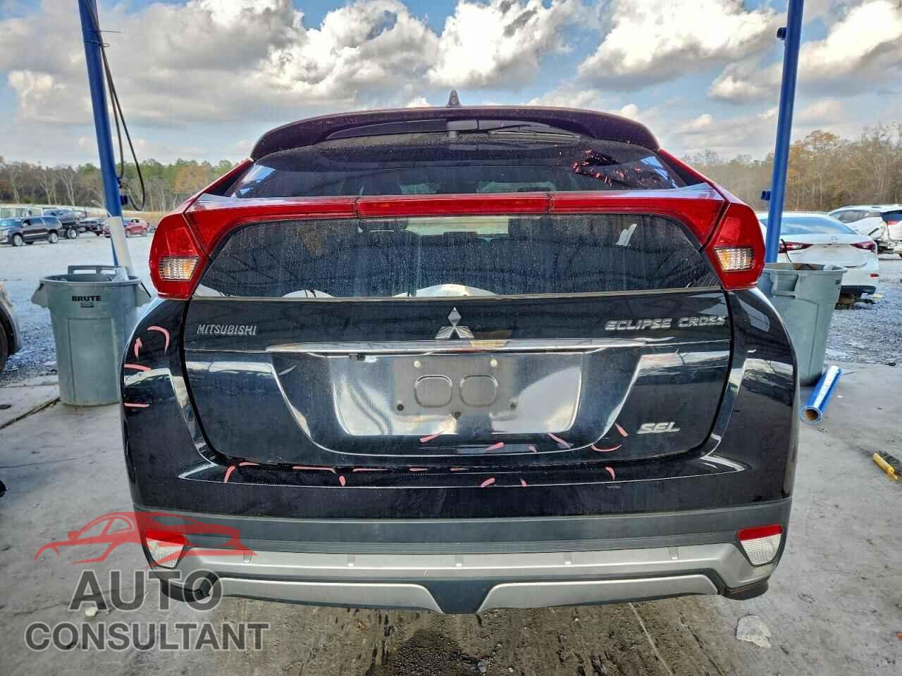 MITSUBISHI ECLIPSE 2018 - JA4AT5AA1JZ045133