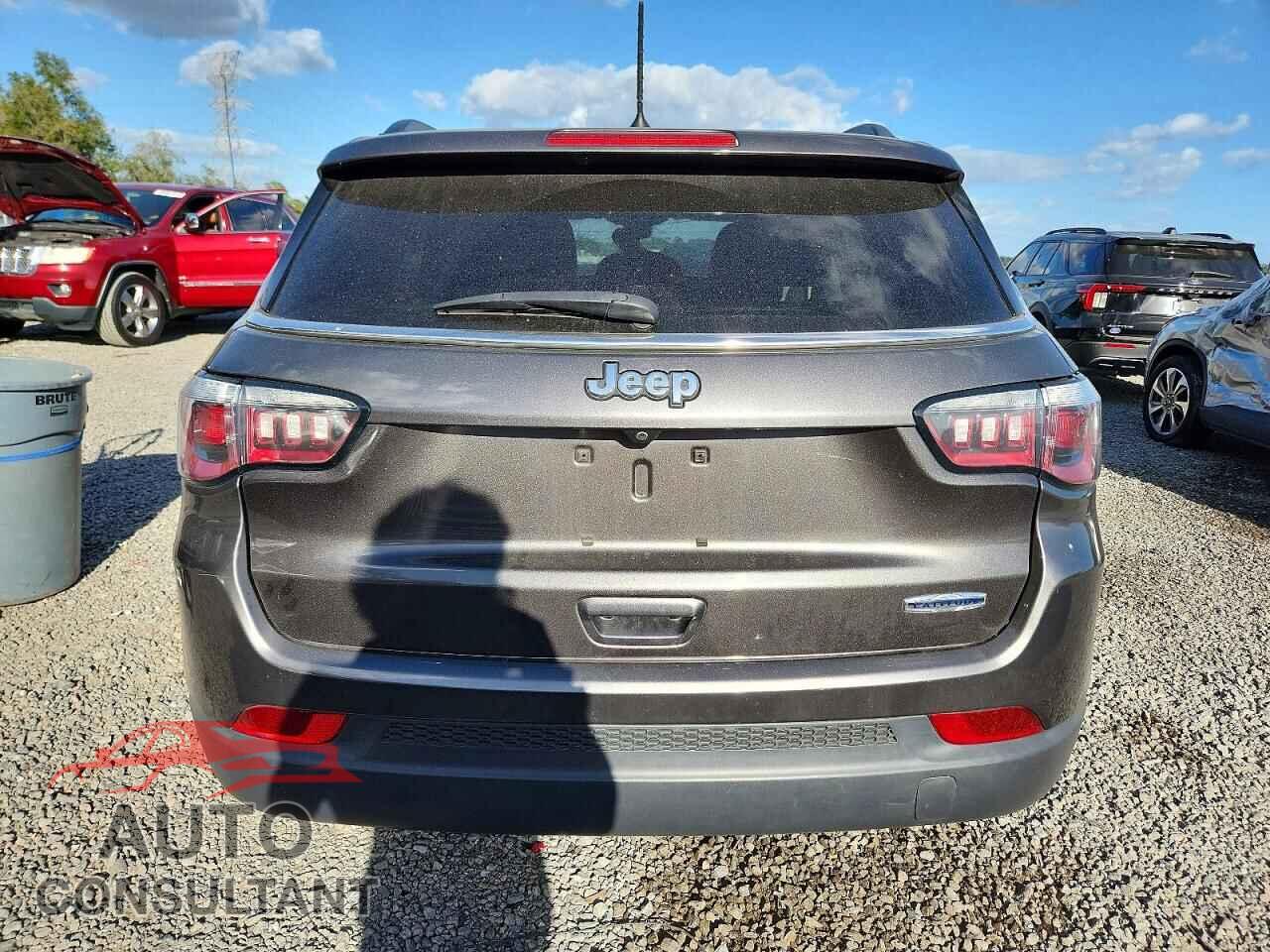 JEEP COMPASS 2018 - 3C4NJCBB1JT293382